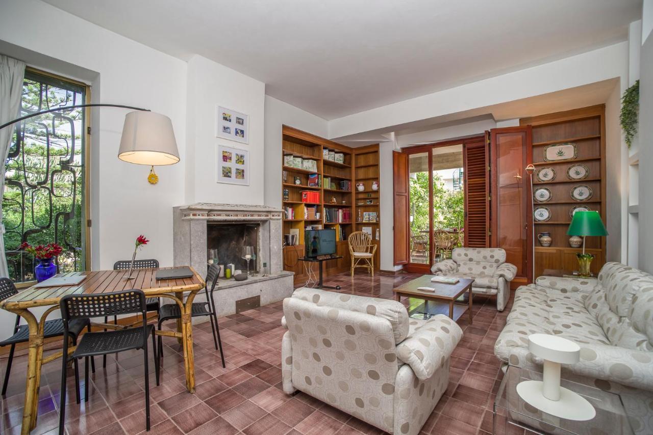 Villa Costanza *